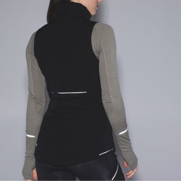 Lululemon Fluffed Up Vest - Picture 2 of 9